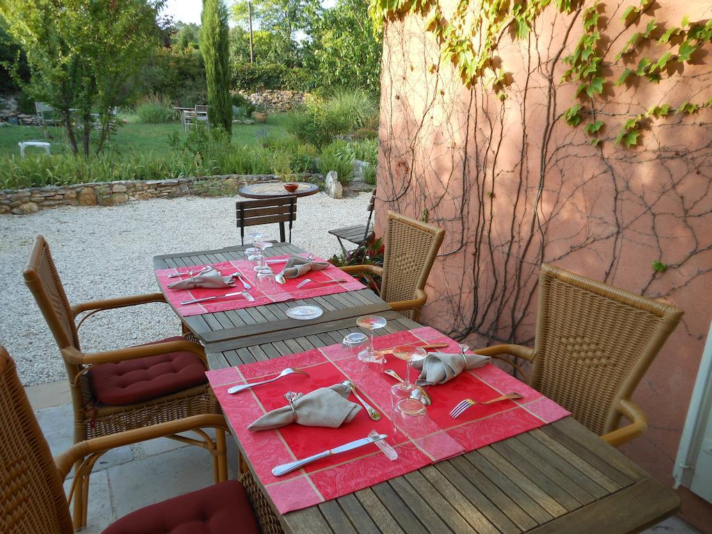 Les Passiflores Roussillon  Bagian luar foto